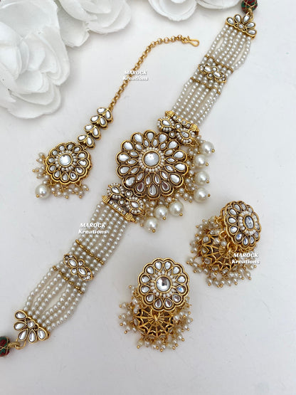 Ginni Premium Quality Kundan choker set