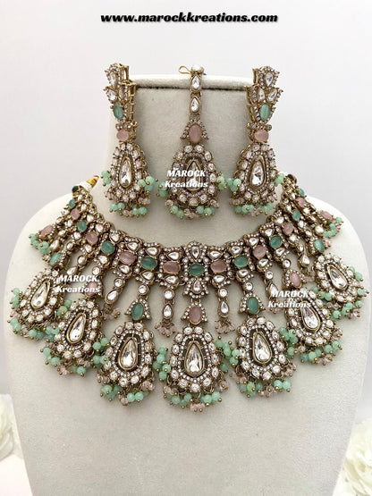 Sareena Kundan choker cum statement Necklace set