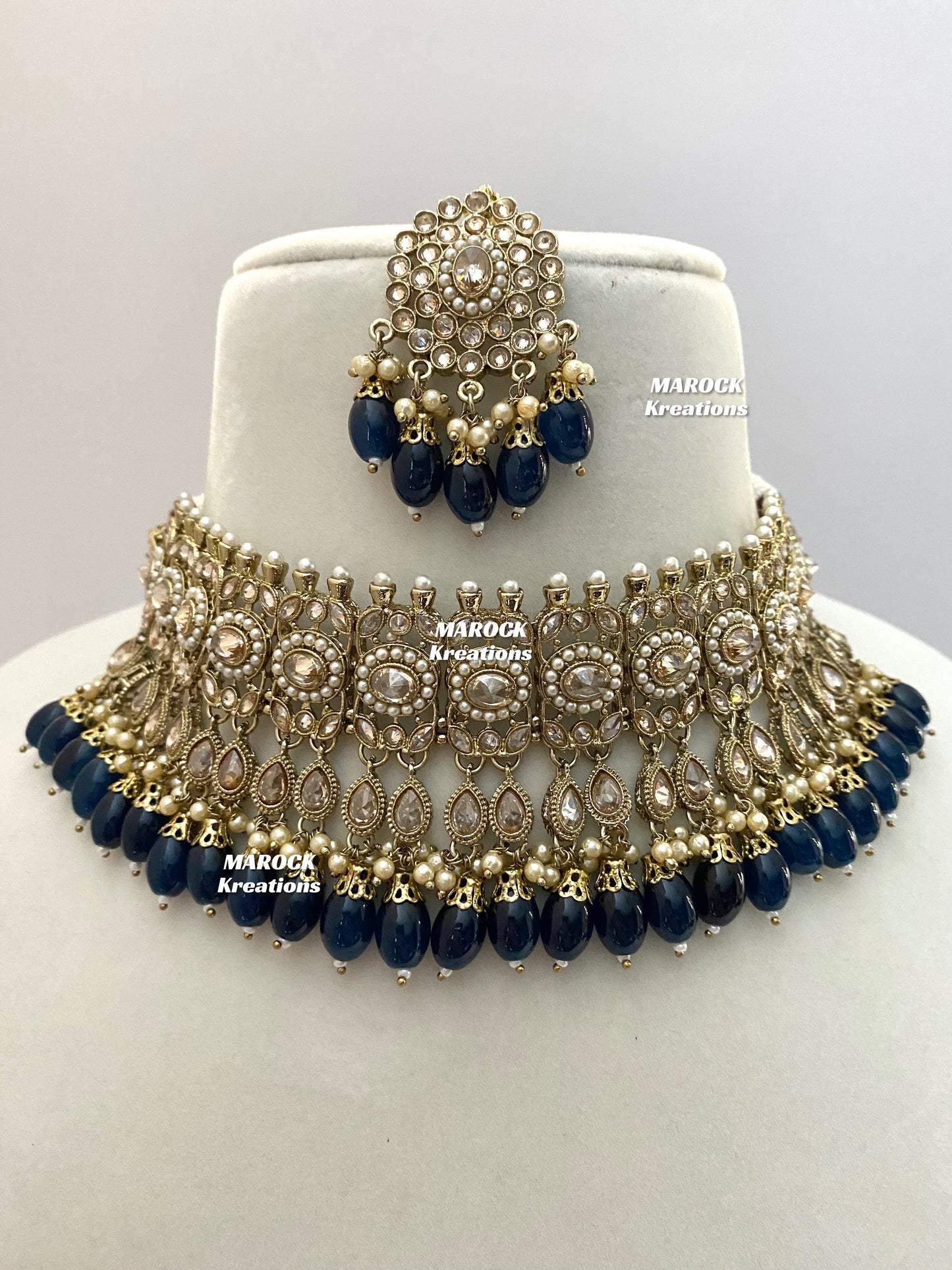 Antique Gold Polki choker sets