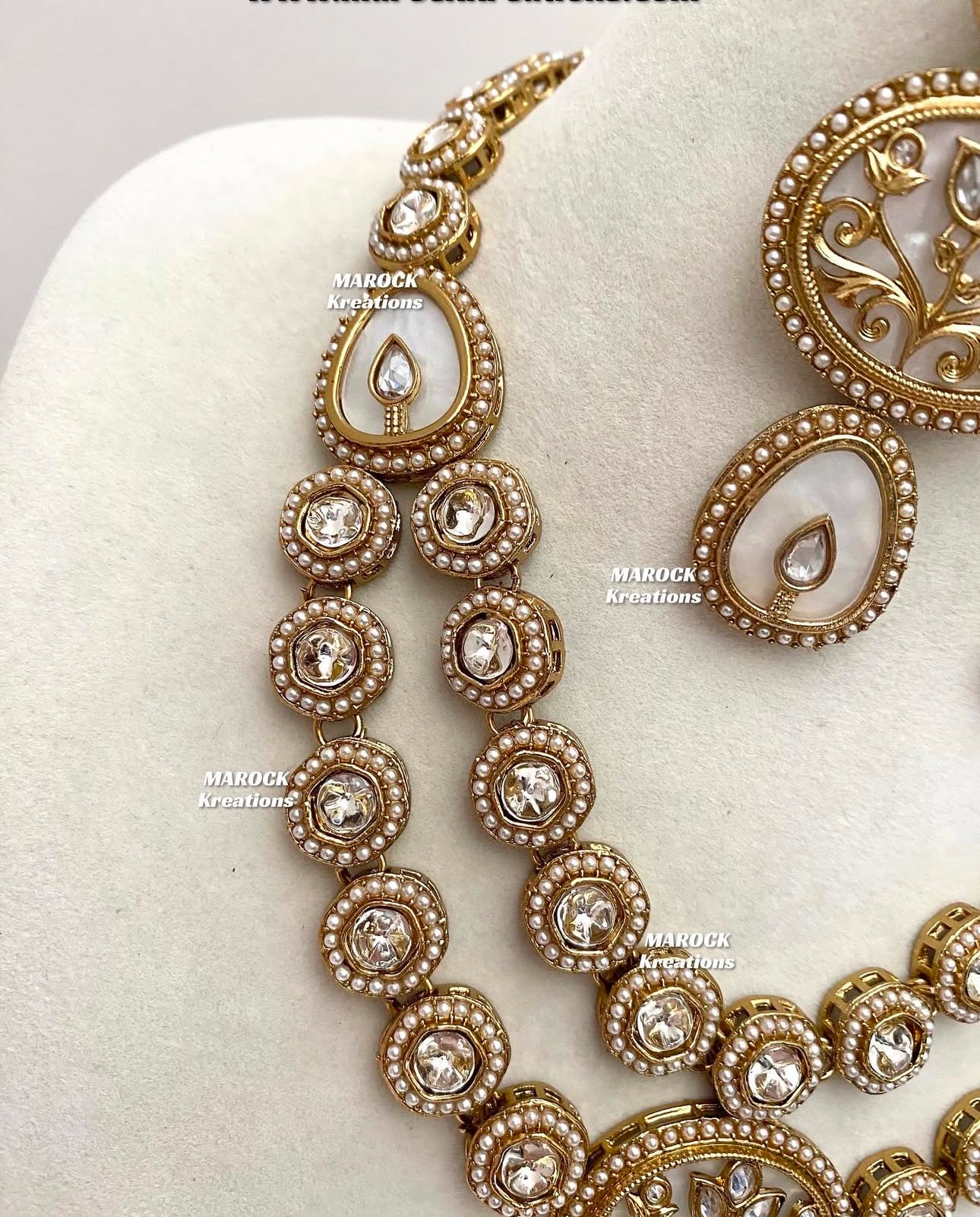 Sienna Premium Quality Kundan double layer MOP Statement Necklace set