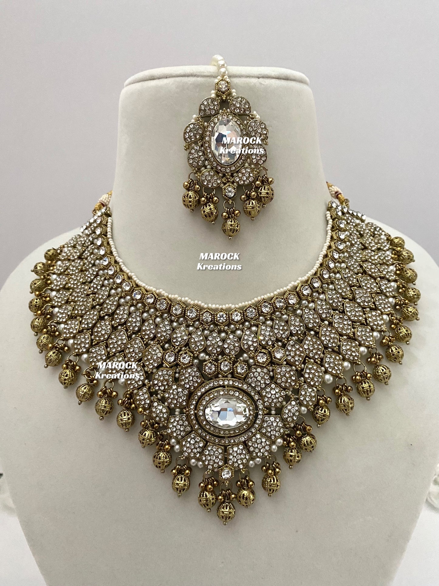 Antique Gold Pakistani Necklace set