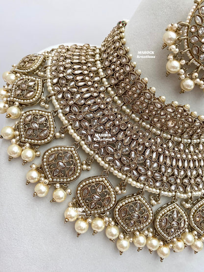 Tashi Premium Quality Polki Statement Bridal set