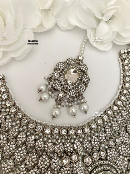 Silver Pakistani Necklace set